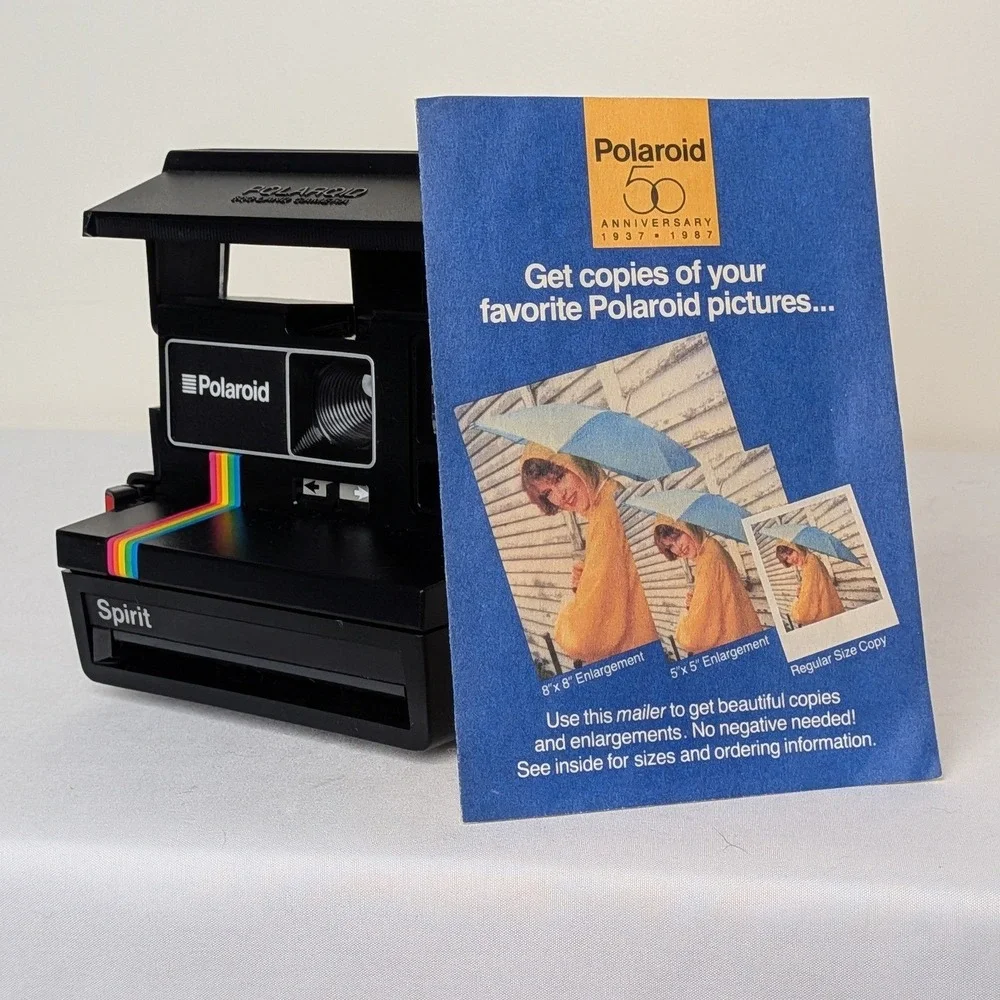 Polaroid OneStep 600 Instant Film Camera Black Rainbow Vintage 80s OS600 WORKING